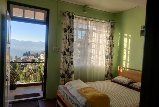 DEEPNEST HOMESTAY