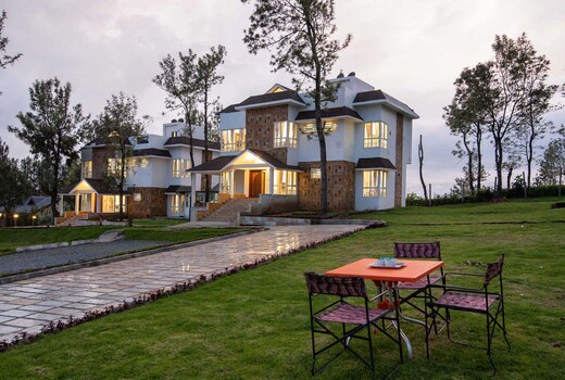 StayVista | Villa Sullivan