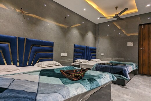 Hotel Shikhar Inn