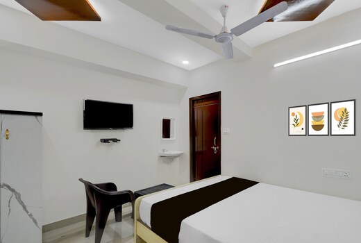 Hotel O De' BVL Grand