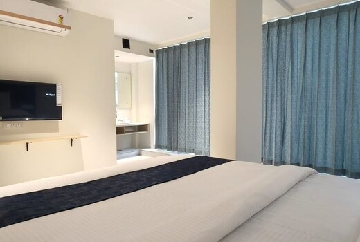 Dreamscape Hotel by Fracspace | OU Colony