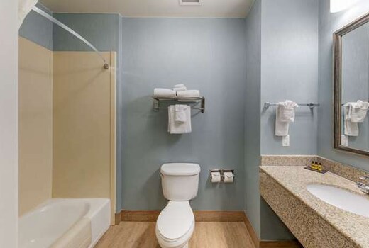 Best Western Plus Wasco Inn & Suites