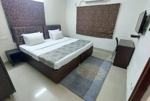Sapphire Asta Apartments