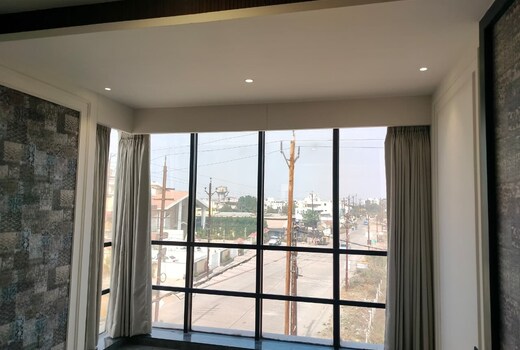 Heaven X Inn Hotel