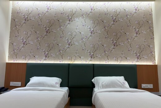 MG suites