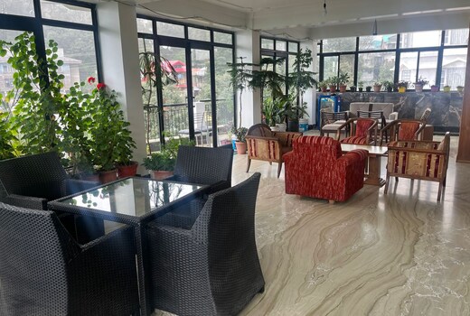 Hotel Dalhousie Heights Paradise