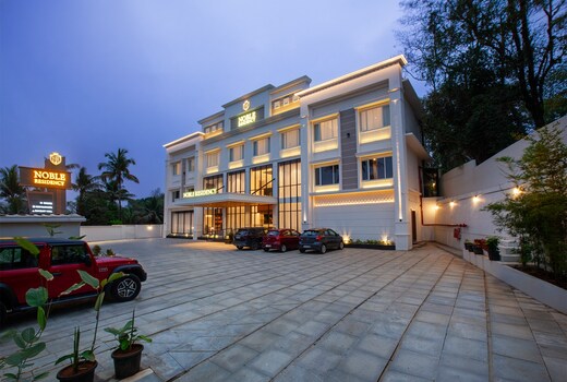 NOBLE RESIDENCY