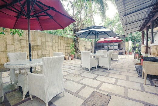 Coco Apartment with Pool