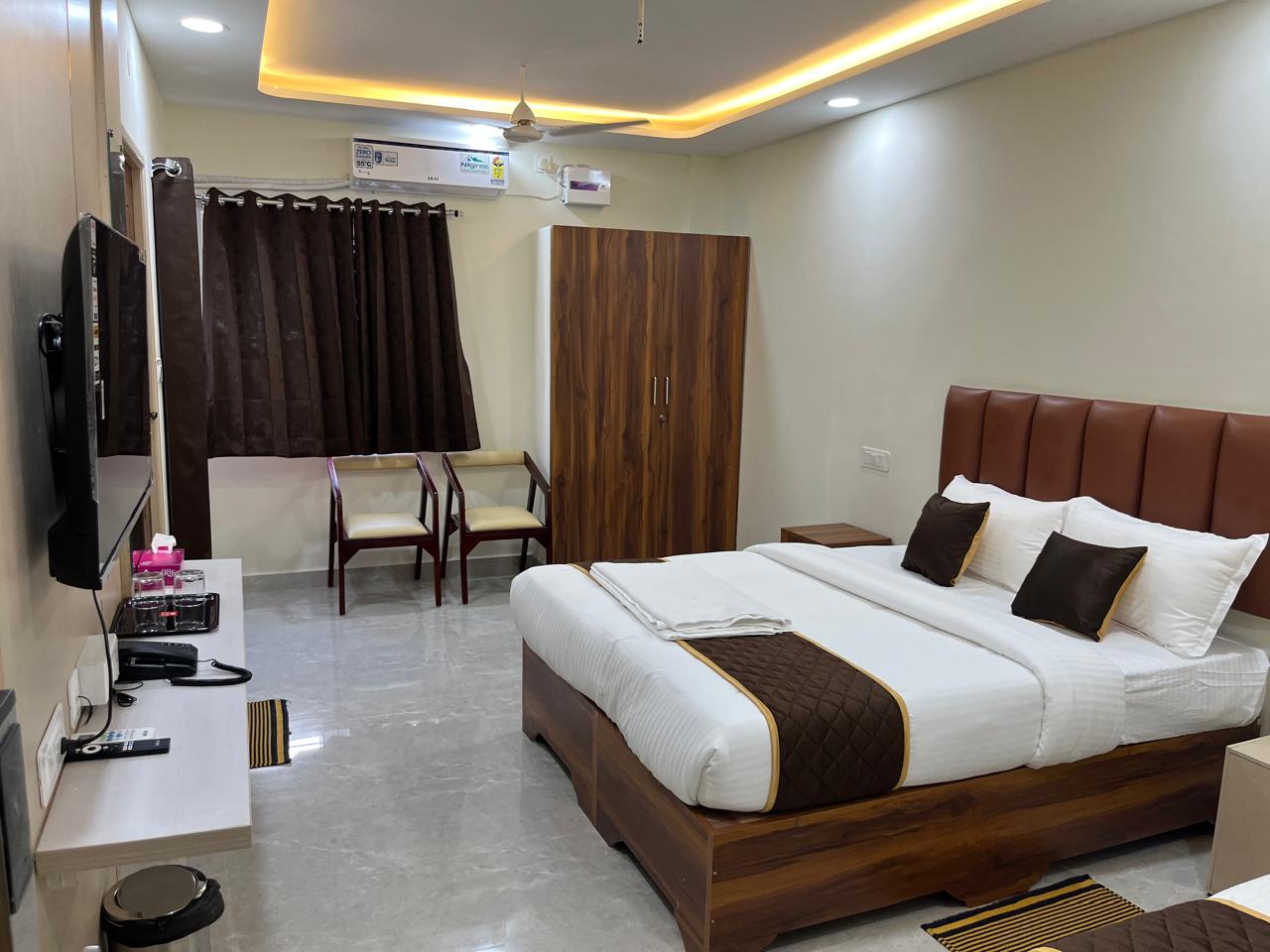 Hotel V Stay
