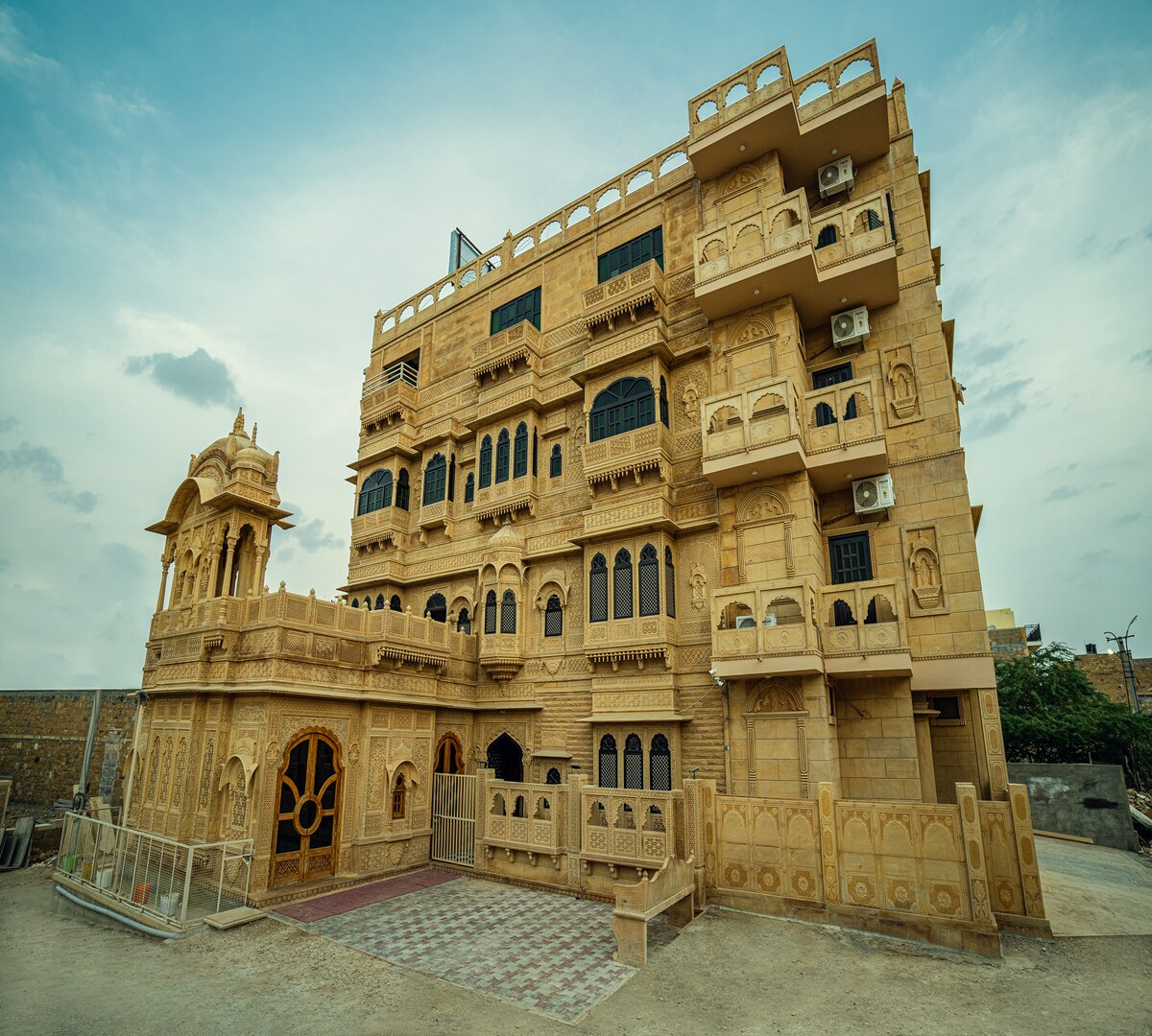 Main gallery