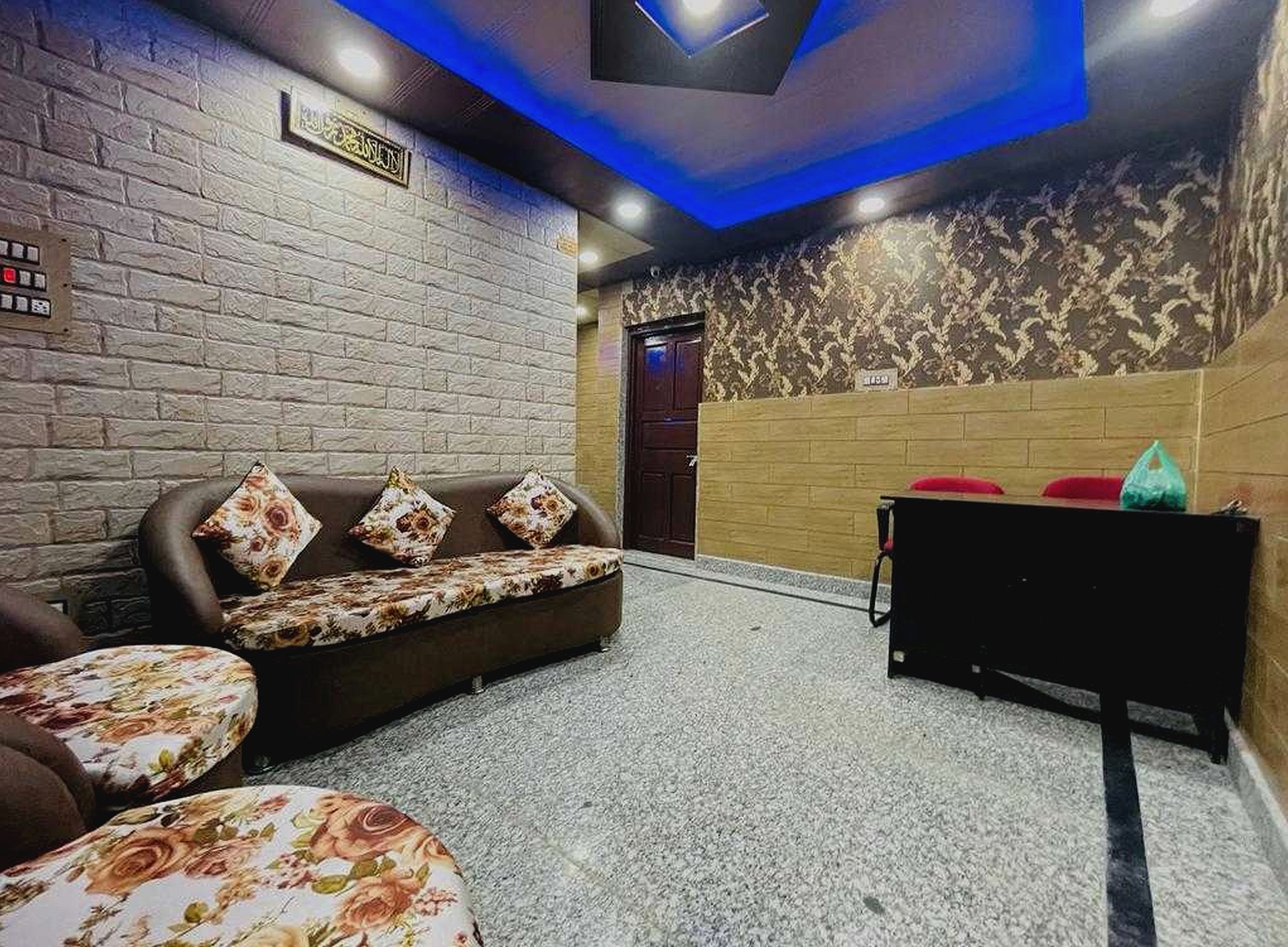 Hotel O Desire Guest House