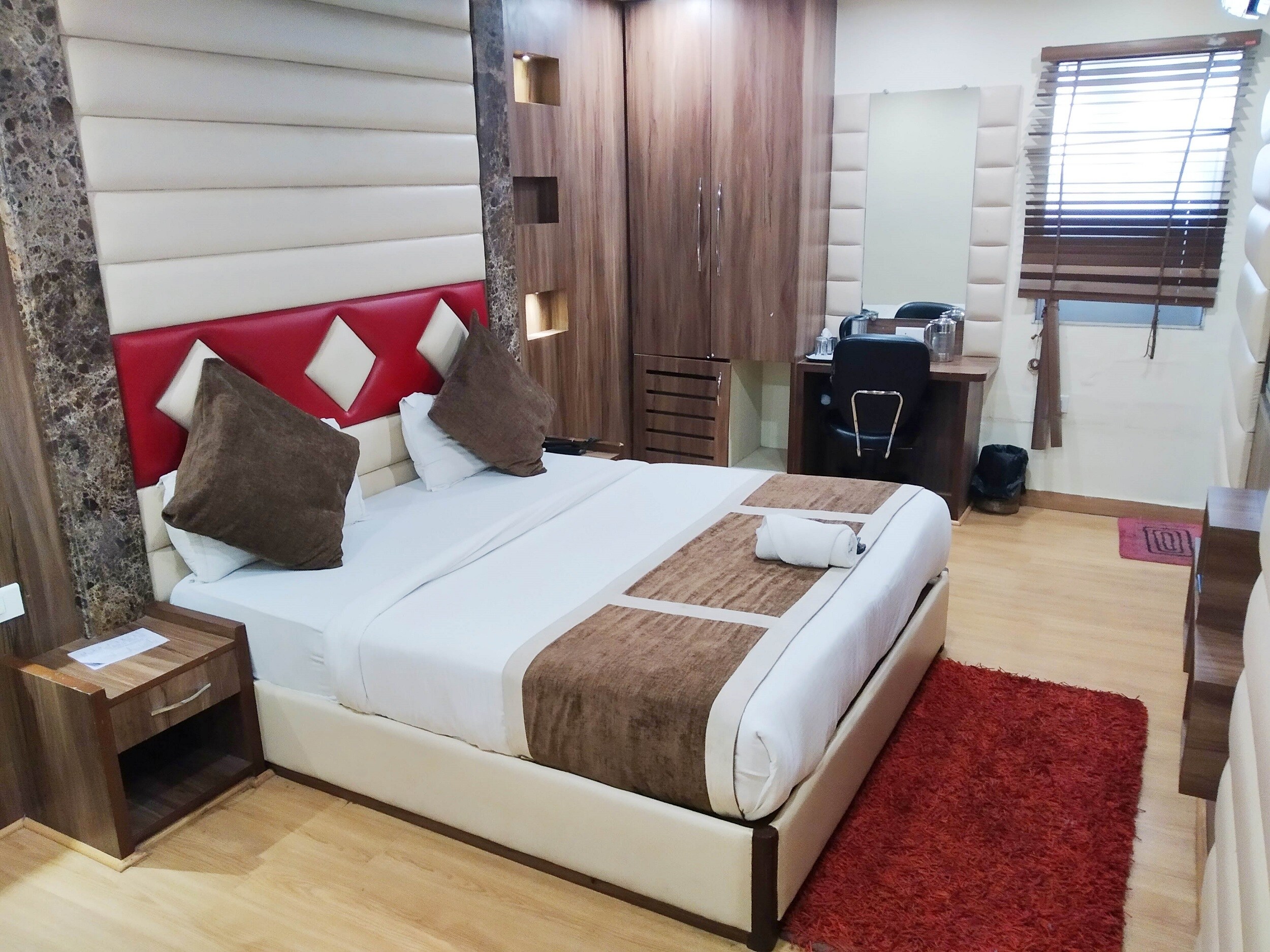 Hotel Sanjay International