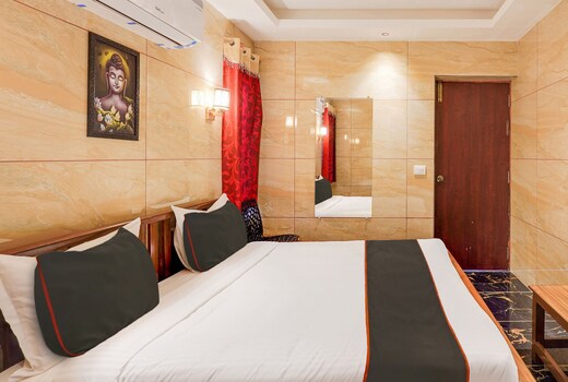 Collection O Hotel Kowsa Holidays