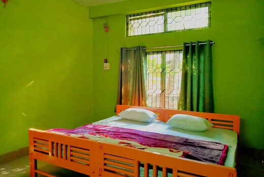 Makhoni - 1BHK 3 beds 1 bathroom