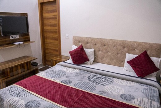 Hotel KR Palace