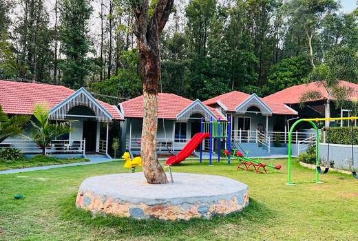 IRA Homestay
