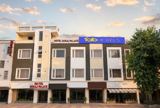 FabHotel Suraj Palace, Indore Airport