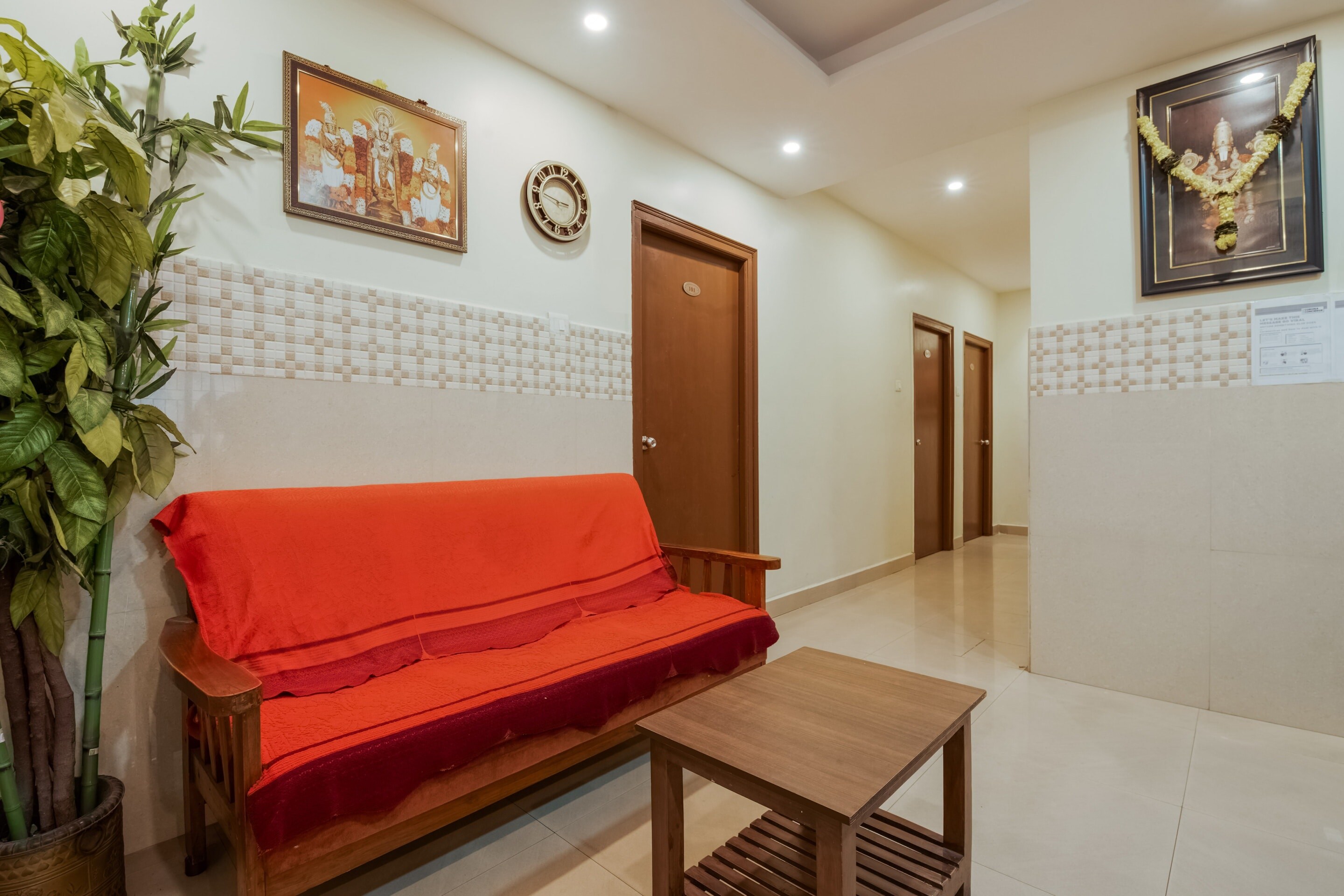 Hotel O Anu Grand