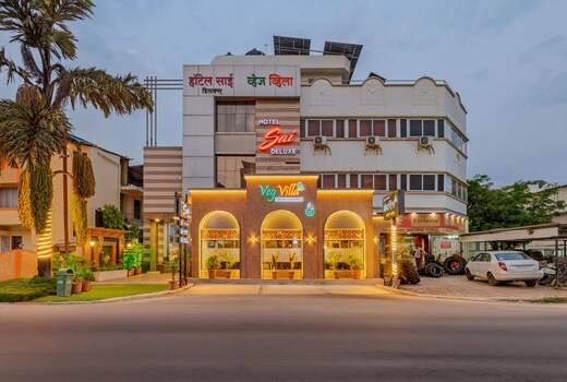 Hotel Sai Deluxe