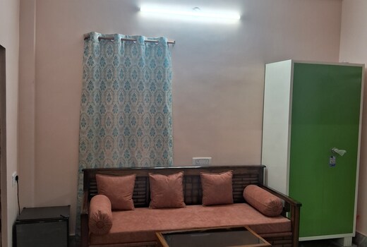 Stay Bliss Baghajatin || Entire 2BHK Apt. in South Kolkata