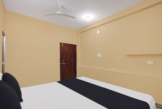Hotel O Mayur Residency
