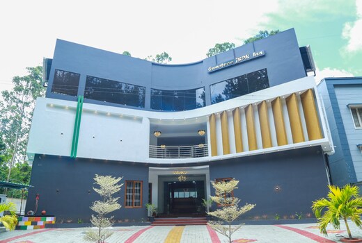 La Flora Gemstone Resort