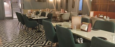 Hotel The Palm