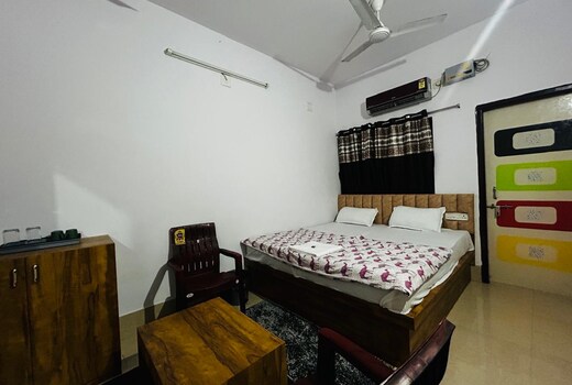 Karan's Homestay