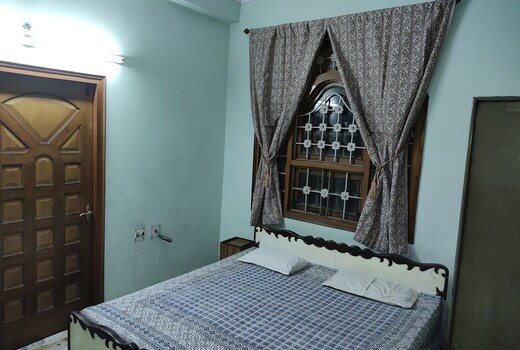 Doon Home Stays