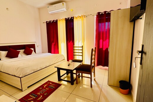 Hotel Heartwood City Corbett