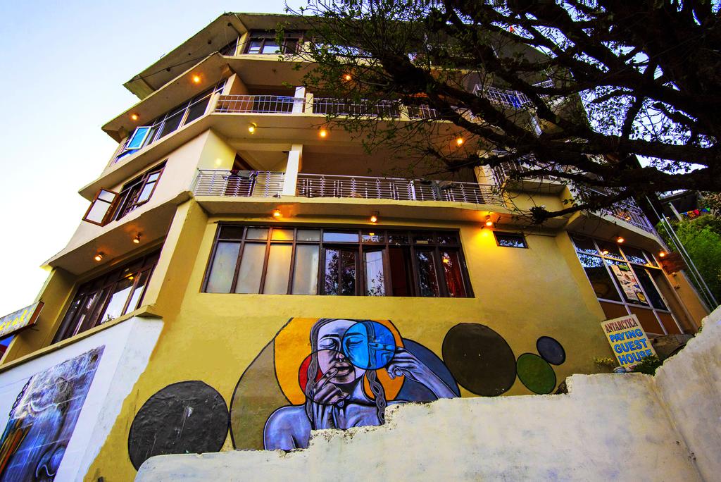 Antarctica Paying Guest House, Manali