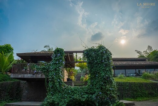 La Moire Resort