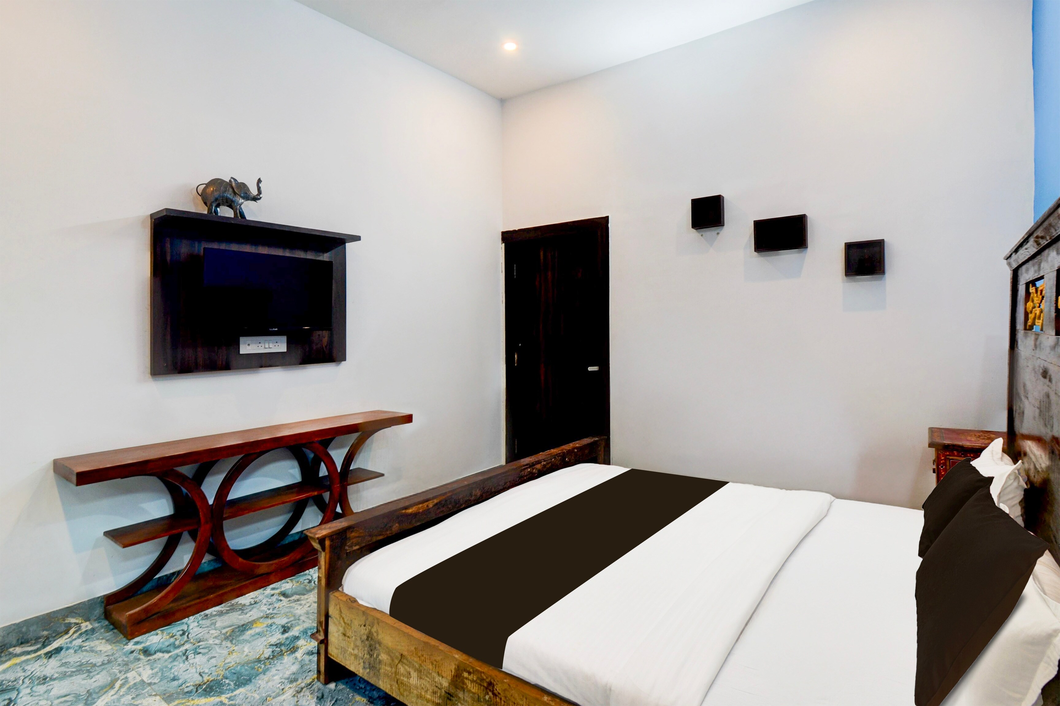 Hotel O JAY VILLA