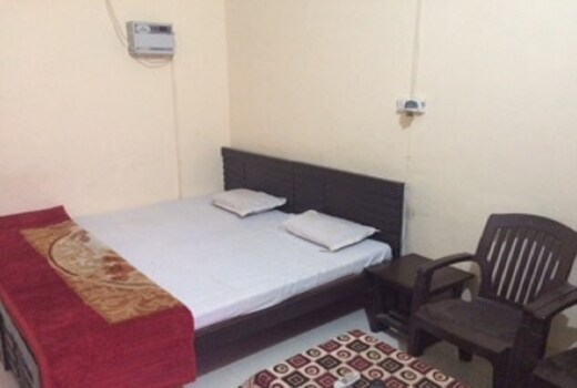 Rohini Guest House