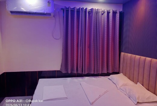 SAHA STAY HOUSE