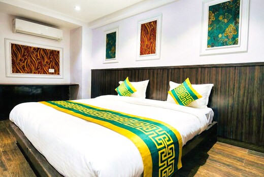 The HomeAste Residence, Rajouri Garden