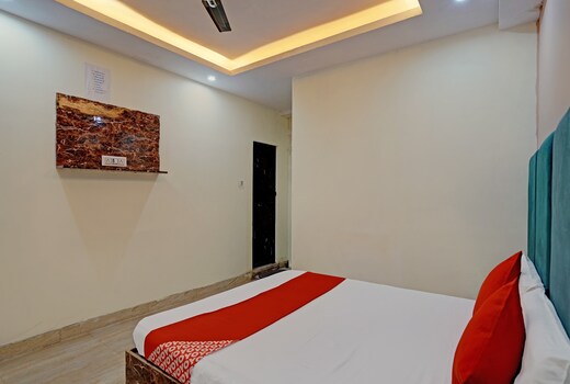 Hotel O Decent Guest House