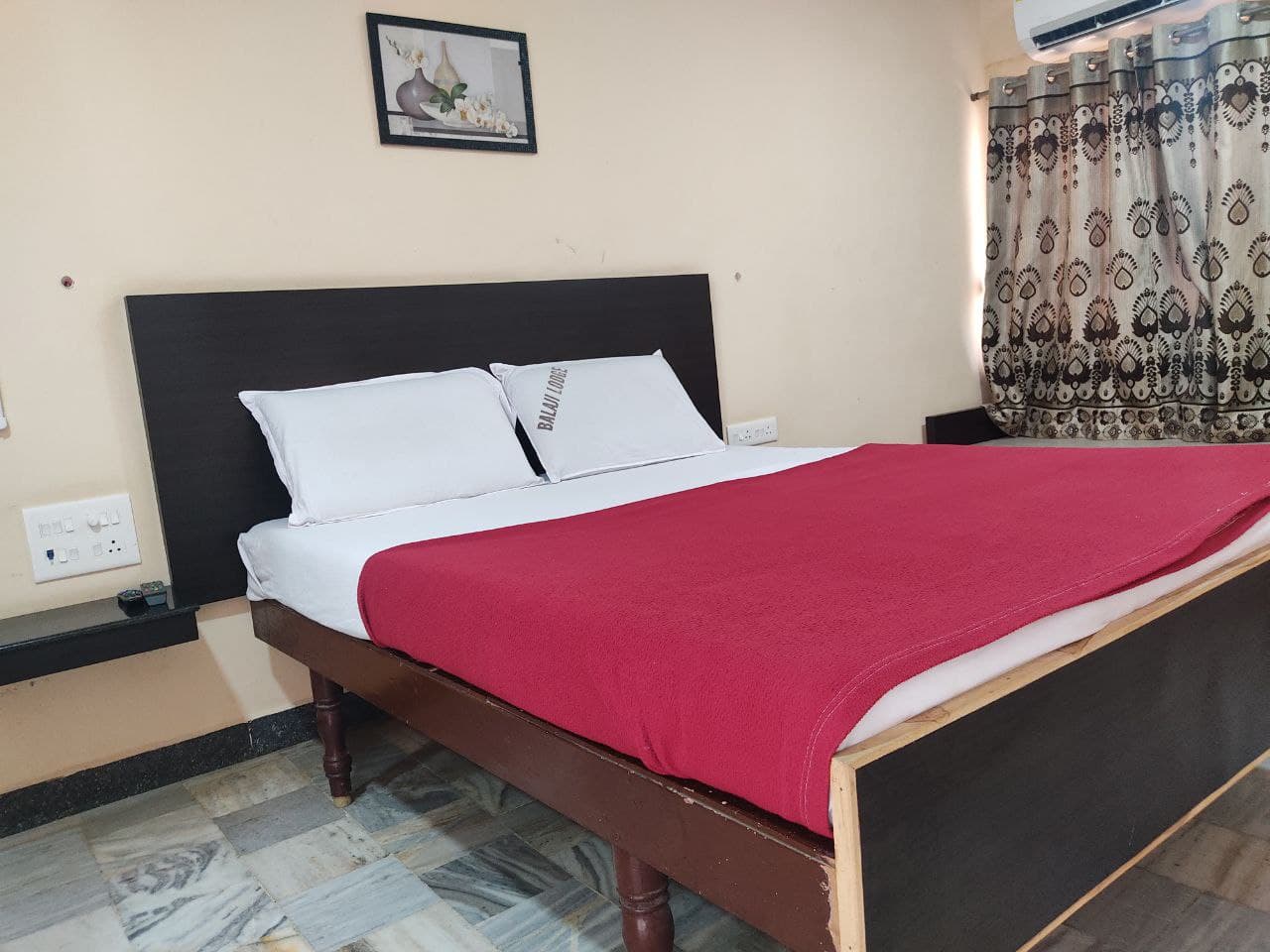 Balaji Lodge