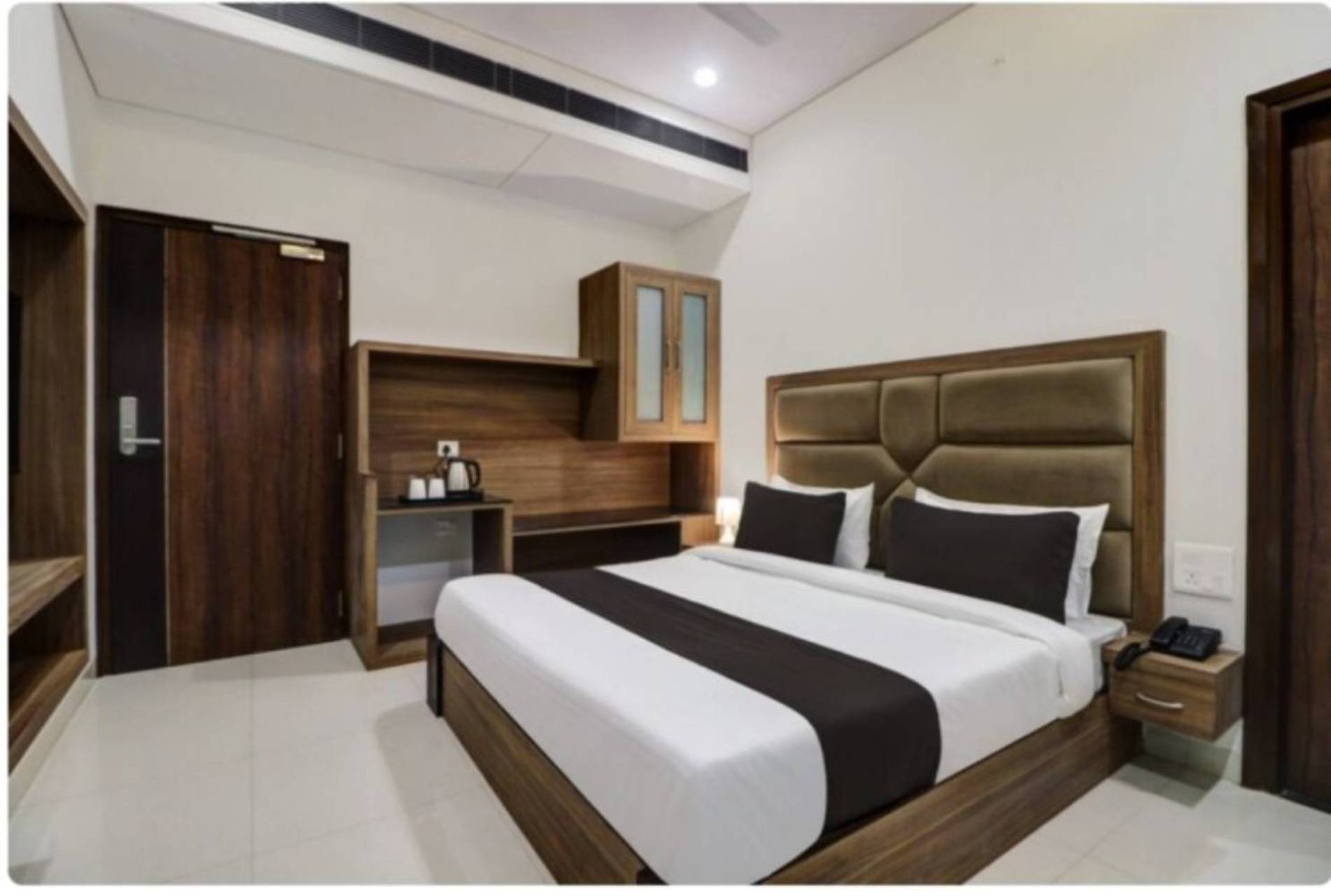 Hotel Paramount Jaipur