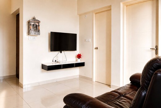 The Icon by RedOlive| 2BHK|Koyambedu|IT park|DLF