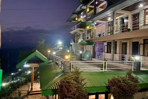 Changu Che Retreat Ravangla