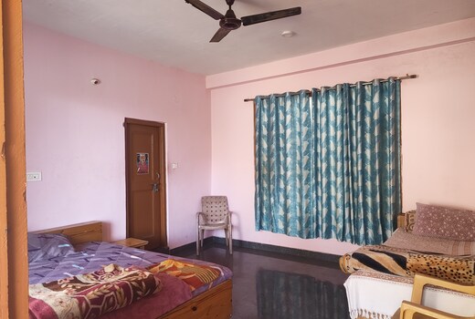 Tabassum guest house
