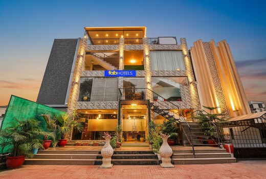FabHotel Golden Stone