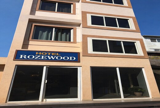 Hotel rosewood plaza - Mahabaleshwar , Couple & Family Stay Rooms with Free Wi-Fi