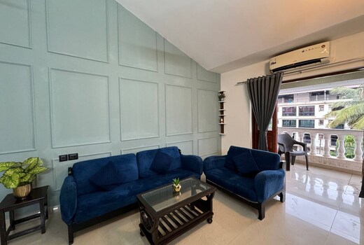 Mosaic Stays 2BHK Apartment with Pool & Garden @Arpora