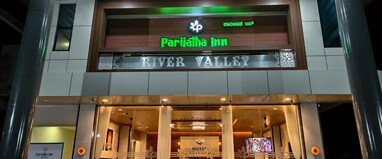 Hotel Parijatha Inn