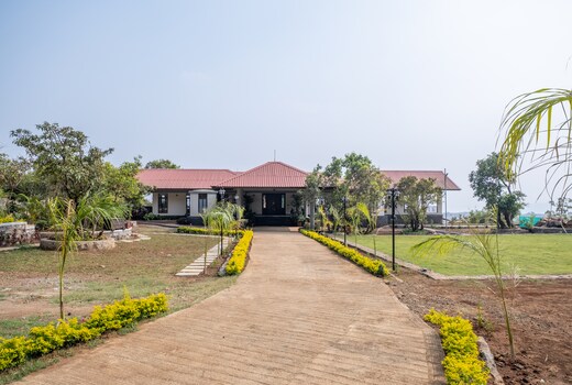 LohonoStays Villa Alborz