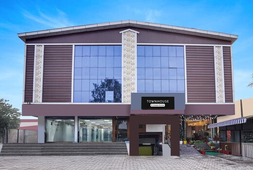 Super Townhouse Selaqui Chakrata Road Formerly Selaqui