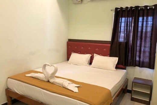 Ponni Residency