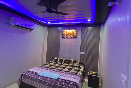 Samrat Hotel